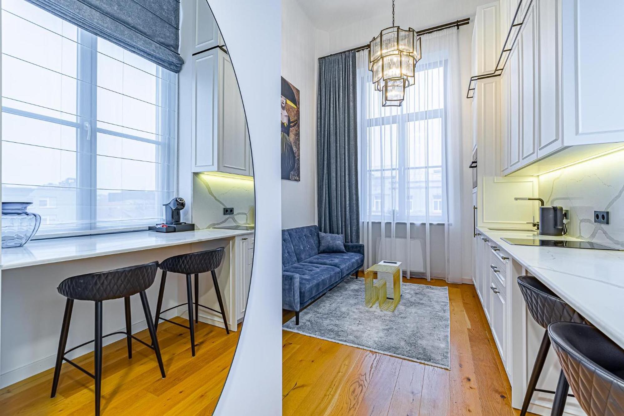 Ministerija Loft Apartment With Parking & Ac Каунас Экстерьер фото